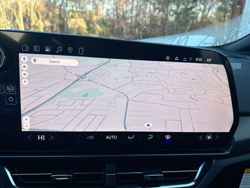 New 2026 Chevrolet Equinox EV LT image 27