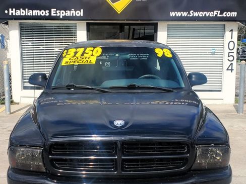 Used 1998 Dodge Dakota Sport image 3