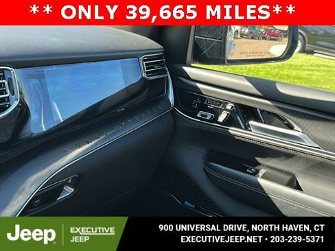 Used 2024 Jeep Grand Wagoneer L Series II w/ Quick Order Packagew 28T image 25