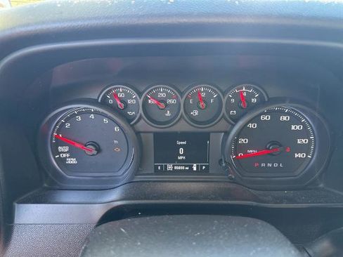 Used 2020 Chevrolet Silverado 1500 Custom w/ Custom Value Package image 6