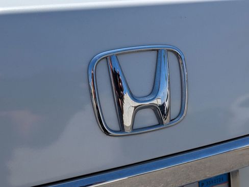 Used 2017 Honda Accord LX image 26