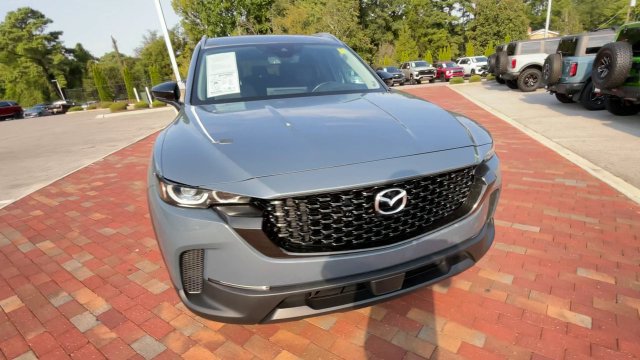 Used 2023 MAZDA CX-50 AWD 2.5 S w/ Premium Plus Pkg image 4