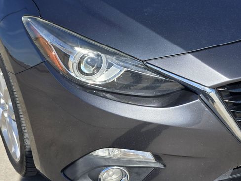 Used 2016 MAZDA MAZDA3 s Grand Touring image 10