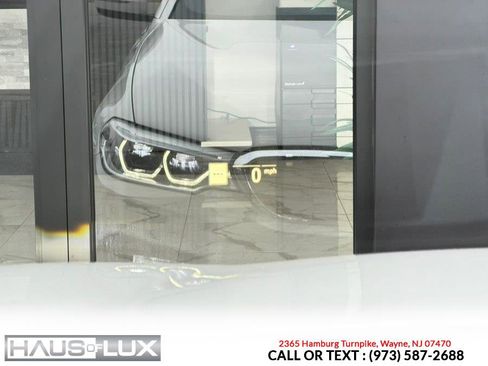 Used 2020 BMW 540i xDrive w/ Executive Package image 34