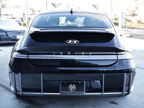 Used 2024 Hyundai Ioniq 6 SE image 9