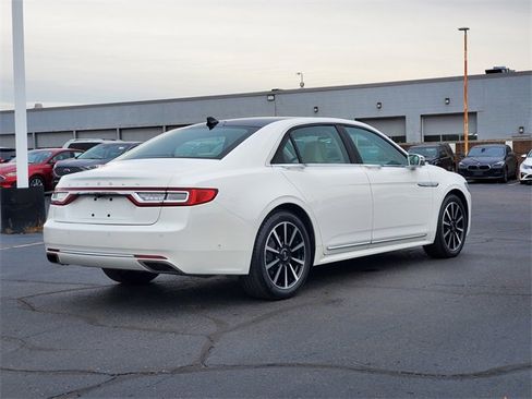 Used 2020 Lincoln Continental Reserve image 4