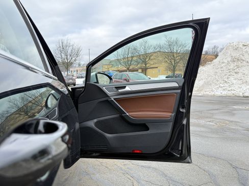 Used 2017 Volkswagen Golf Alltrack SEL image 34