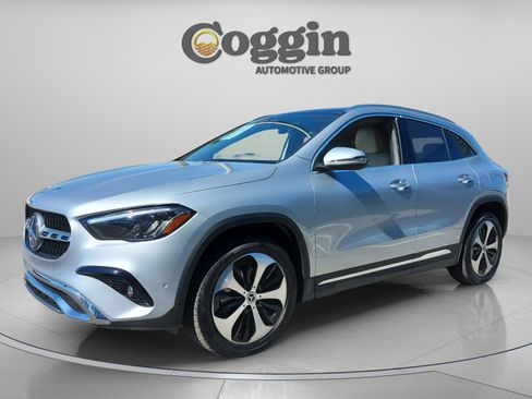 Used 2026 Mercedes-Benz GLA 250 image 1