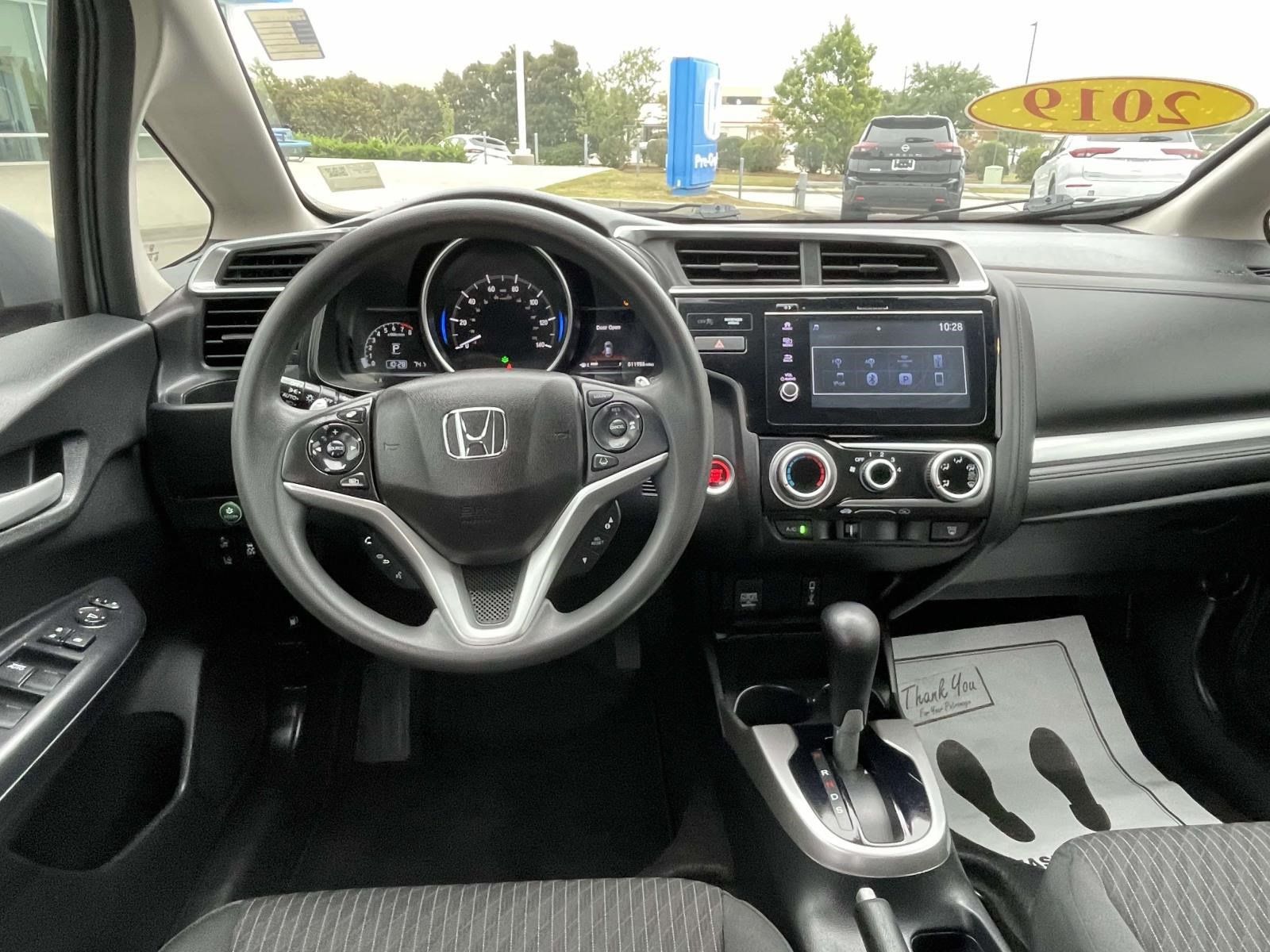 Used 2019 Honda Fit EX image 10