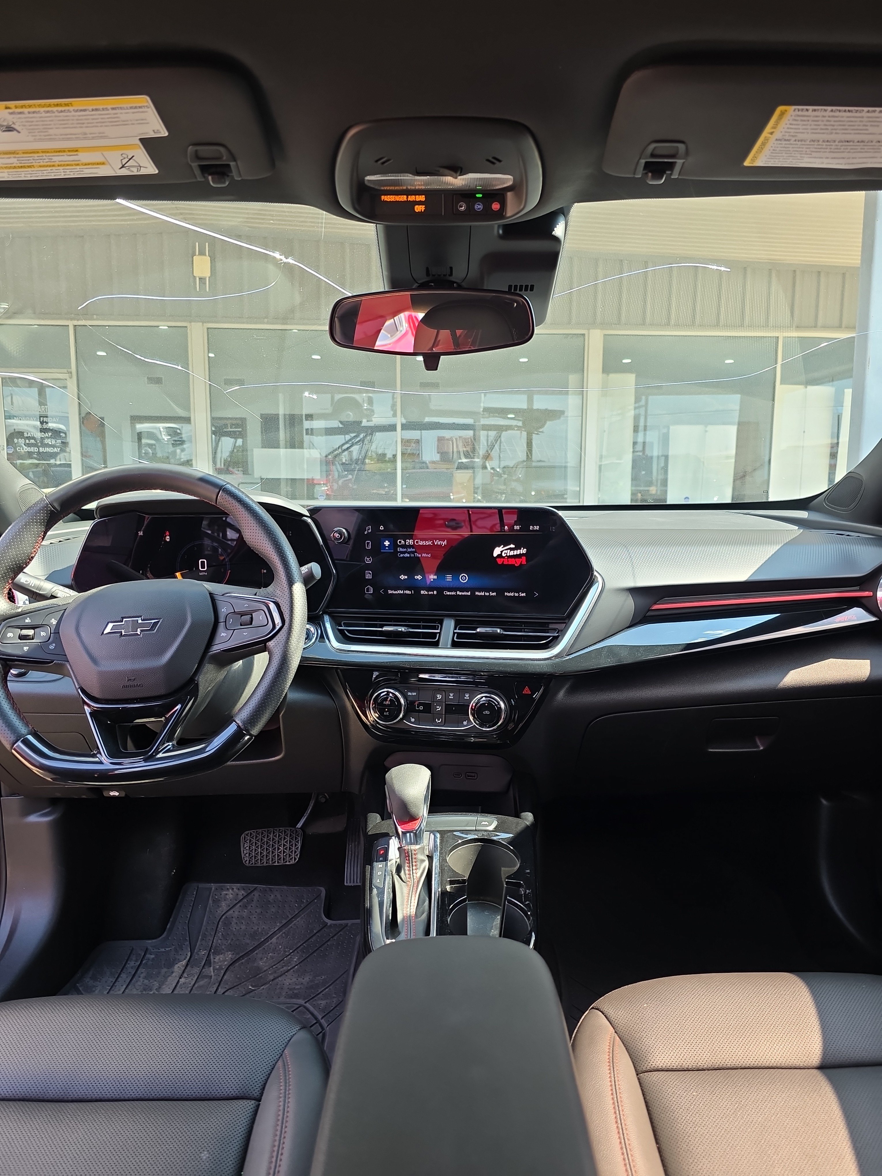 Used 2024 Chevrolet Trax RS w/ Driver Confidence Package FWD image 21