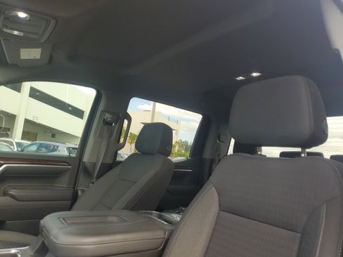 Used 2022 GMC Sierra 1500 Elevation image 25