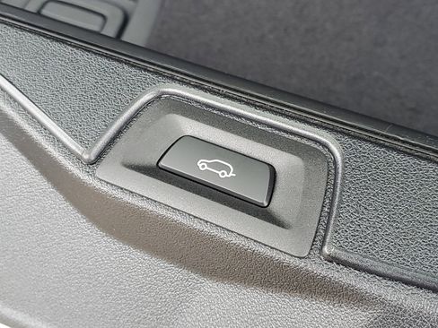 New 2026 BMW X5 xDrive40i w/ M Sport Package AWD/4WD image 27