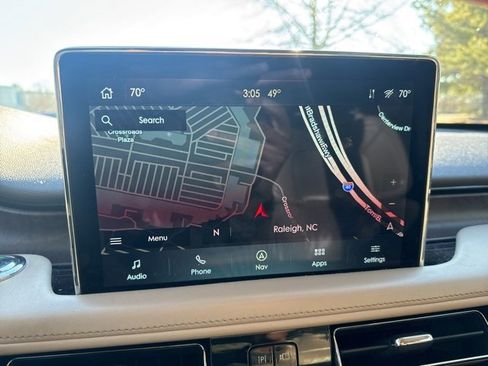 Used 2020 Lincoln Aviator Reserve w/ Equipment Group 202A image 17