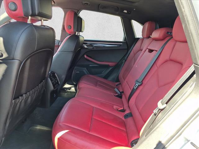 Used 2020 Porsche Macan AWD/4WD image 20