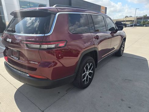 Used 2024 Jeep Grand Cherokee L Limited RWD image 3