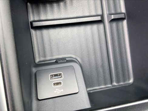 New 2026 Ford Expedition Platinum w/ Stealth Appearance Package AWD/4WD image 19