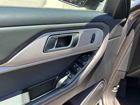 Certified 2026 Ford Explorer Active w/ Active Comfort Package RWD image 26