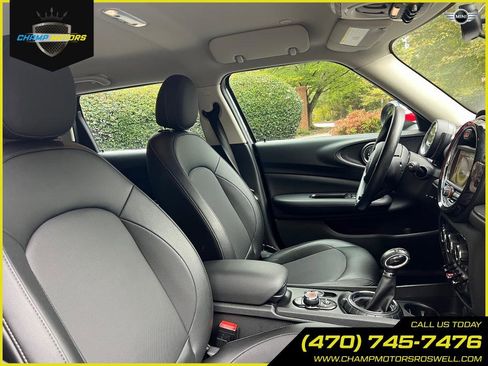 Used 2017 MINI Cooper Clubman ALL4 image 31