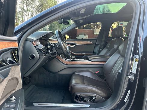 Used 2019 Audi A8 L 3.0T w/ Executive Package AWD/4WD image 4