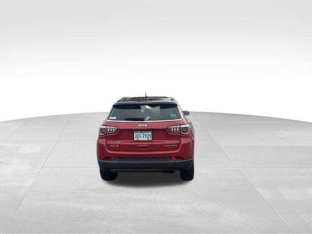 Used 2017 Jeep Compass Limited AWD/4WD image 9