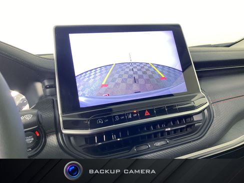 Used 2022 Jeep Compass Trailhawk w/ Trailer Tow Group image 4