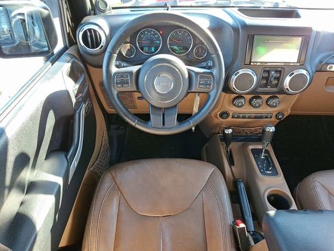 Used 2014 Jeep Wrangler Unlimited Sahara w/ Dual Top Group image 14