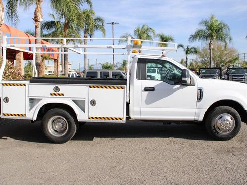 Used 2017 Ford F350 XL w/ Power Equipment Group image 11