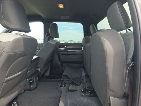 Used 2024 RAM 2500 Big Horn w/ Bed Utility Group AWD/4WD image 13