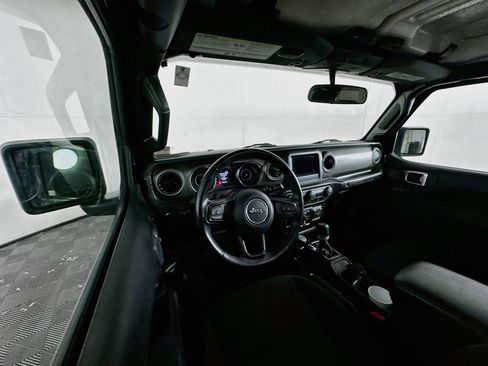 Used 2022 Jeep Wrangler Unlimited Sport AWD/4WD image 18