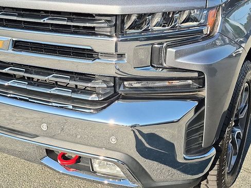 Certified 2020 Chevrolet Silverado 1500 LTZ w/ LTZ Plus Package AWD/4WD image 9