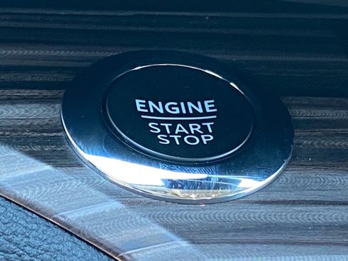 Certified 2023 Ford Explorer Limited image 21