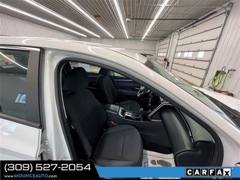 Used 2023 Hyundai Tucson SE image 7