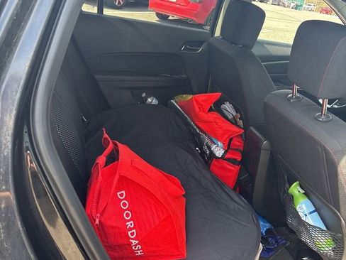 Used 2015 GMC Terrain SLE image 23