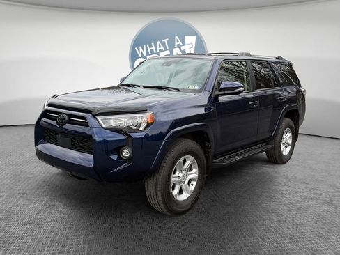 Used 2023 Toyota 4Runner SR5 Premium w/ Moonroof Package image 8