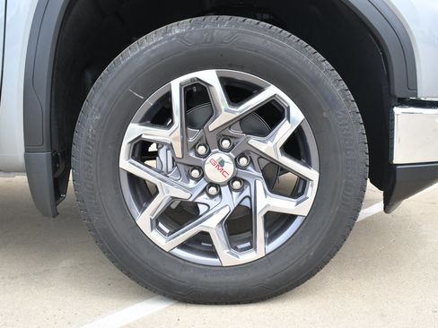 New 2026 GMC Sierra 1500 SLE w/ Preferred Package RWD image 5