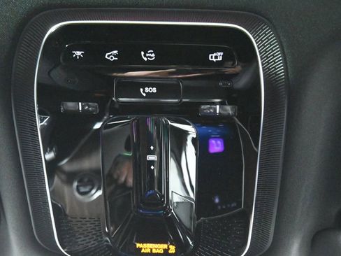 Certified 2026 Mercedes-Benz C 300 4MATIC Sedan image 21