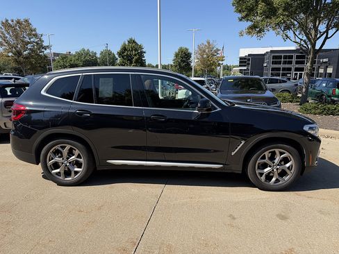 Used 2021 BMW X3 xDrive30i w/ Premium Package AWD/4WD image 4