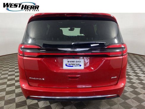 Used 2026 Chrysler Pacifica Select AWD/4WD image 20