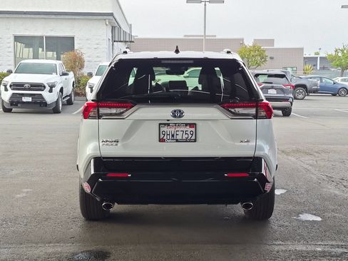 Certified 2023 Toyota RAV4 XSE w/ Weather Package AWD/4WD image 7