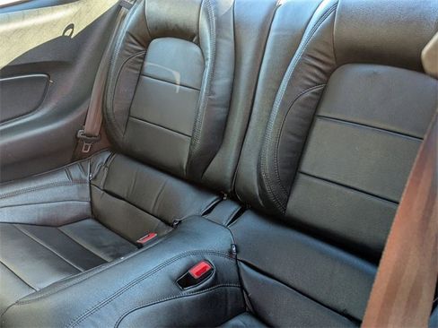 Used 2019 Ford Mustang Coupe w/ Black Accent Package image 25