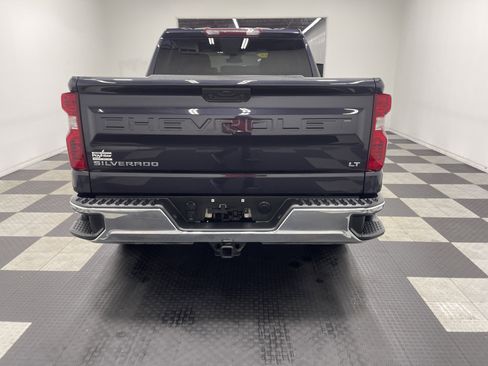 Used 2023 Chevrolet Silverado 1500 LT AWD/4WD image 3