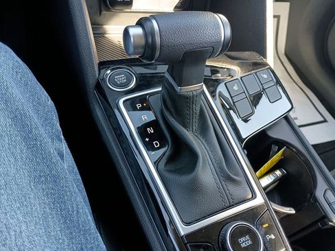 Certified 2024 Kia Sportage EX image 26