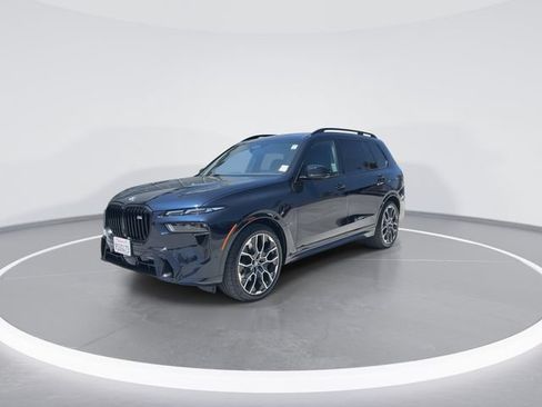 Used 2026 BMW X7 M60i AWD/4WD image 4