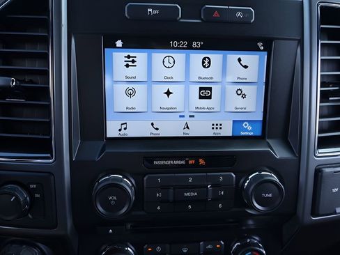 Used 2018 Ford F150 XLT w/ Equipment Group 302A Luxury RWD image 26