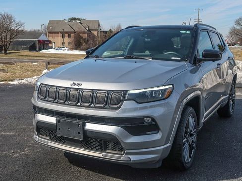 Used 2022 Jeep Compass High Altitude AWD/4WD image 5