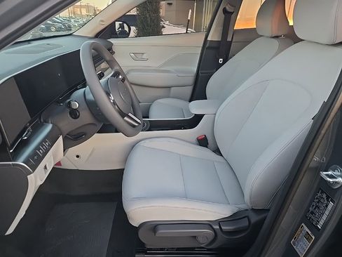 New 2026 Hyundai Kona SE image 13