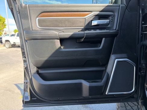 Used 2022 RAM 2500 Laramie image 6