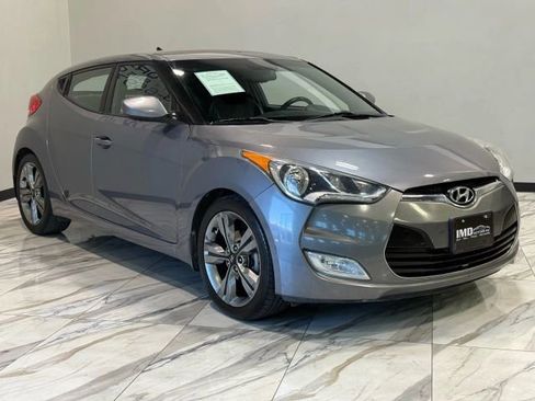 Used 2016 Hyundai Veloster w/ Option Group 02 image 5