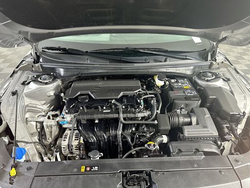 Used 2025 Kia K4 LXS image 34