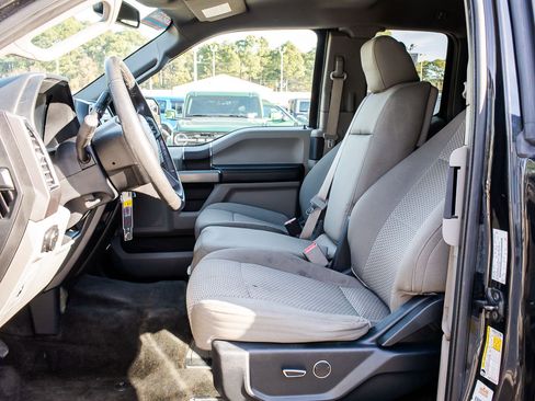 Used 2015 Ford F150 XLT w/ Equipment Group 301A Mid image 19